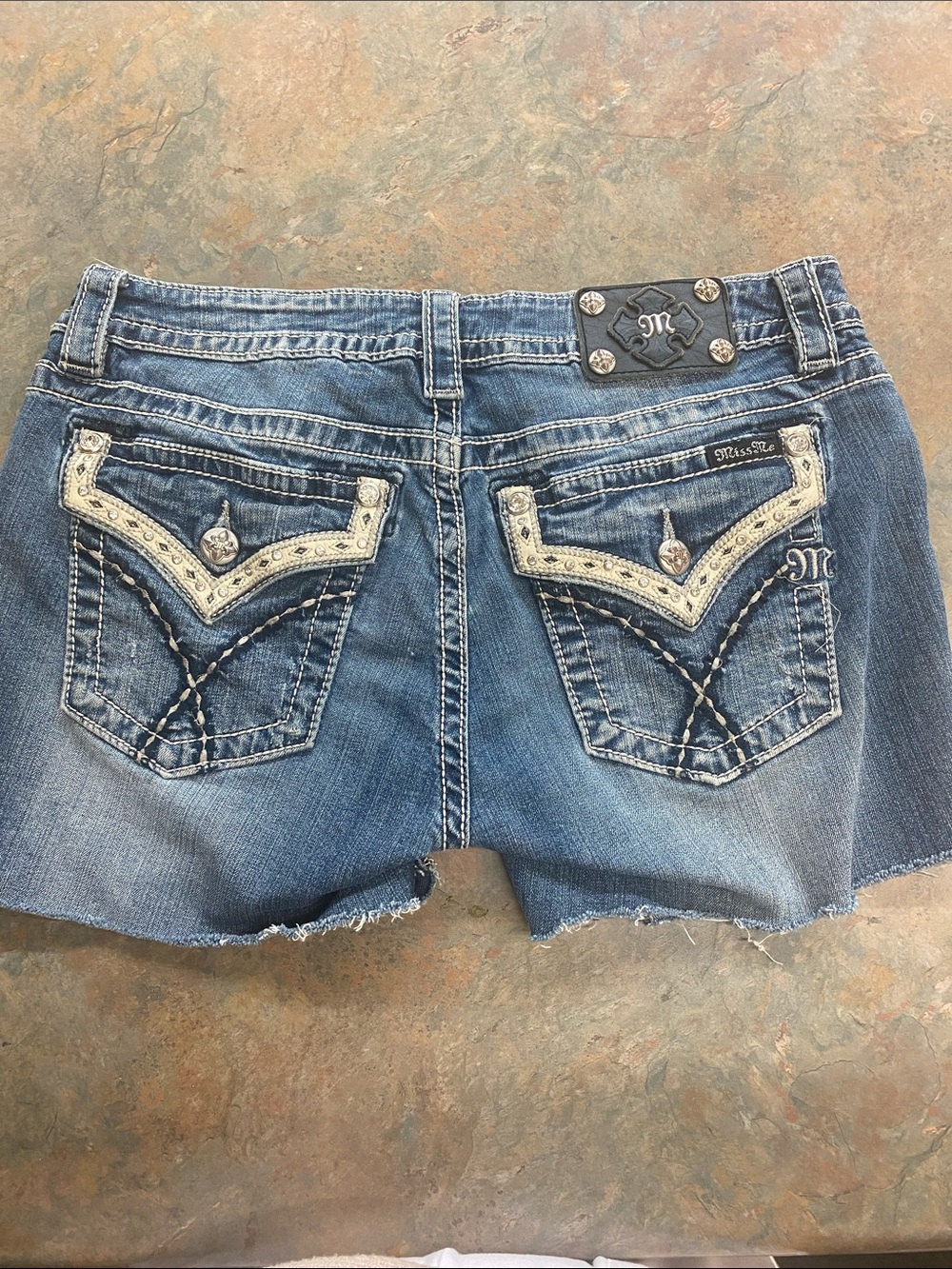 Miss Me Blue Denim Shorts with Ivory Embroidery - Picture 7 of 11